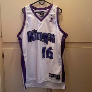 peja stojakovic vintage jersey